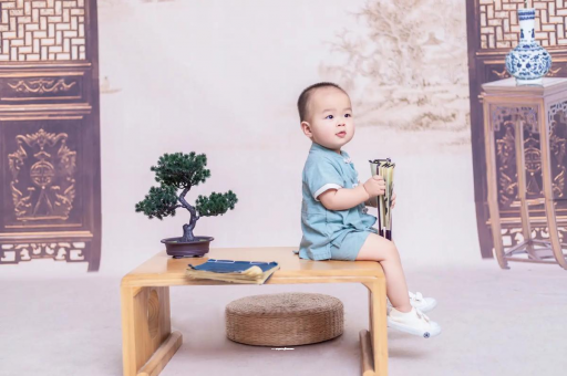 怀化宝宝吃迷糊奶如何纠正